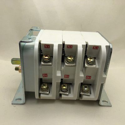 NDH5-80/1140隔離轉(zhuǎn)換開(kāi)關(guān)(三節(jié))搭配南京雙京| 濟(jì)寧永煤工礦機(jī)械有限公司